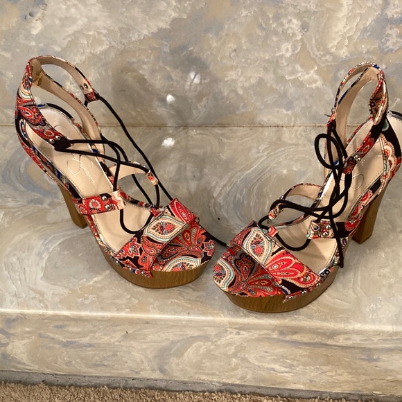 New Jessica Simpson Doreena Platform Sandals - Picture 2 of 7